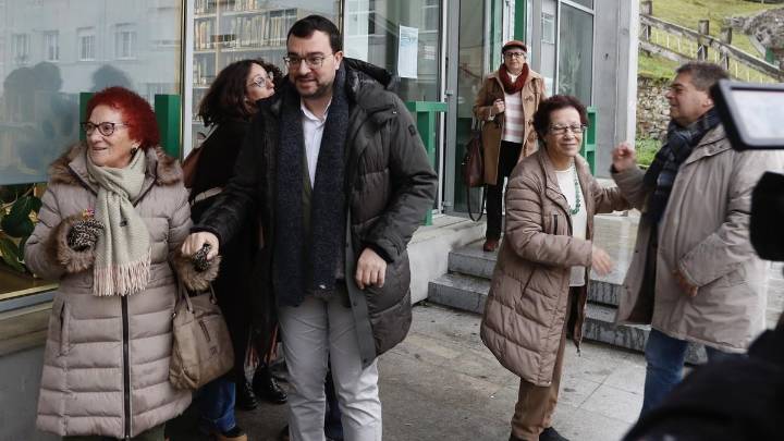 Barbón: "No estoy dispuesto a que babosos, puteros y corruptos marquen la posición de los derechos de las mujeres"