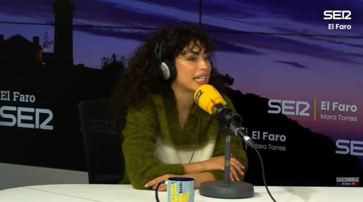 La actriz de ‘Élite’, Mina El Hammani, habla del parón laboral entre series: “A mis padres no les decía que estaba trabajando en un bar”