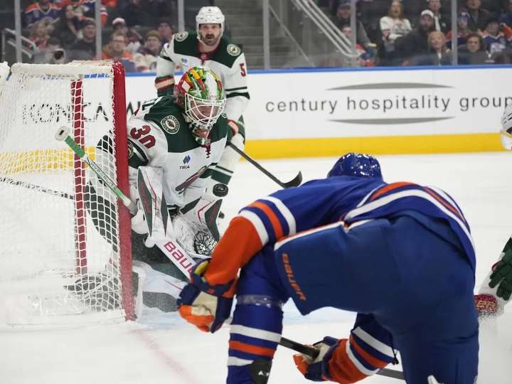 Wild goaltender Wallstedt's shutout over Oilers puts him in rare territory