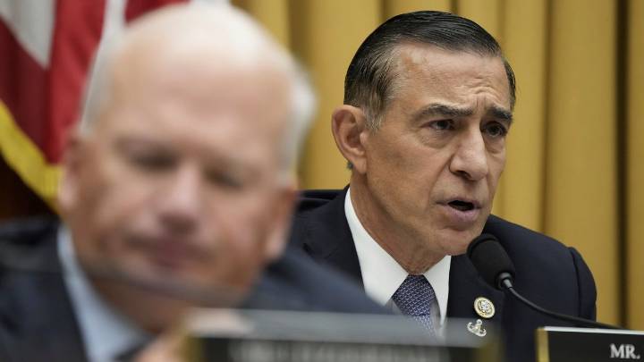 Republican Rep. Darrell Issa to stay in California after flirting with U.S. House run in Texas
