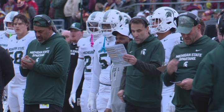 REPORT: Pat Fitzgerald retaining MSU football coordinator