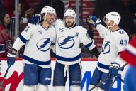 Lightning show some flash in 6-1 win over Canadiens