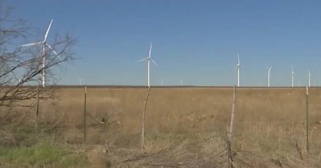 Rep. Newhouse urges FAA to review Benton County wind farm project