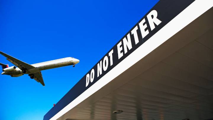 Estados Unidos plantea la “prohibición total de viajes” a ciertos países que considera un riesgo: “No queremos a esa gente”