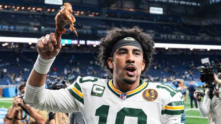 Bears at Packers odds, picks and predictions