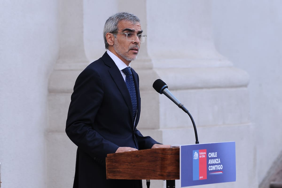 Ministro Cordero por liberación errónea de reo en Rancagua: “Demuestra vulnerabilidades en el sistema penitenciario”