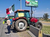 Retoman agricultores bloqueos carreteros en accesos de Irapuato