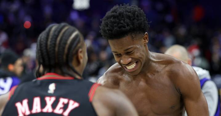 Friday film: What happened before VJ Edgecombe and Tyrese Maxey won the Sixers a game in stunning fashion