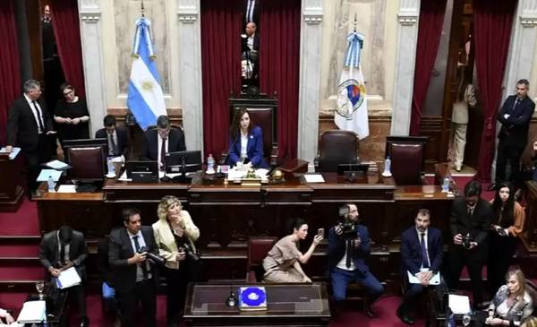 Pago de fin de año: bono de 500 mil pesos a los empleados del Senado