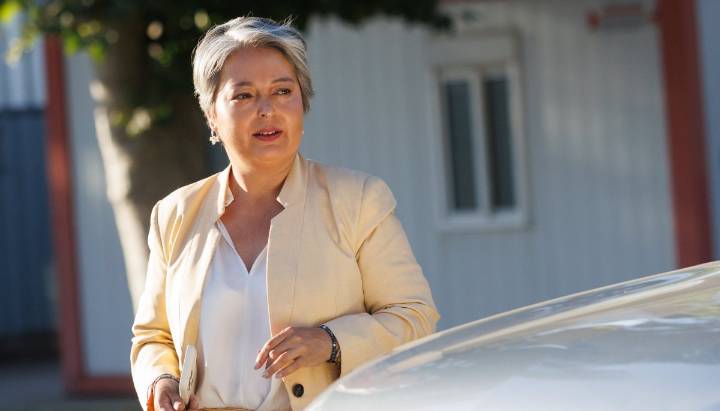 Jeannette Jara denuncia a Lipigas por el presunto envío de mensajes políticos a favor de José Antonio Kast