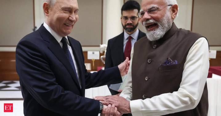 PM breaks protocol to welcome ‘friend’ Putin