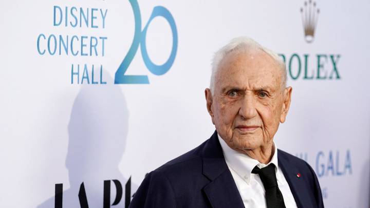 Frank Gehry, the most celebrated architect of his time, dies at 96
