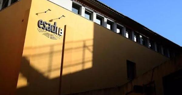 La ESADIB pedirá un informe a Inspección Educativa sobre el directivo apartado