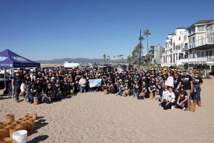 LA28 Kicks Off Volunteer Program With Venice Clean