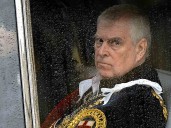 Ahora es un plebeyo; el ex príncipe Andrés pierde sus últimos títulos reales