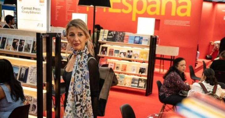 El fin de semana de Yolanda Díaz en México: libros y postureo en redes sociales