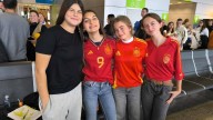Decenas de aficionados mallorquines viajan a ver la final de España: “Vale la pena perderse un día de colegio”