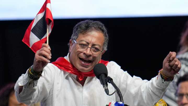 Petro reta a Trump ante posibilidad de atacar Colombia