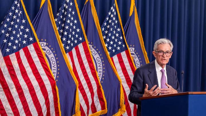 La Reserva Federal recorta 0,25 puntos los tipos de interés por el temor al enfriamiento del mercado laboral en EEUU