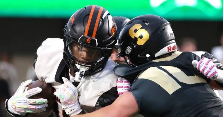 Daily Chronicle 2025 Football Player of the Year: DeKalb’s Davon Grant