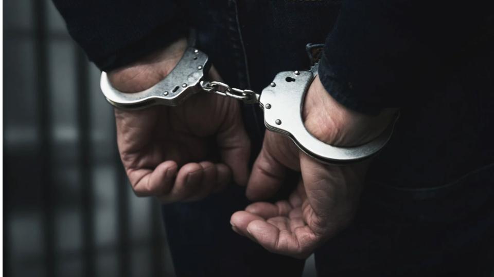 Eight arrested for ganja consumption in Borabanda