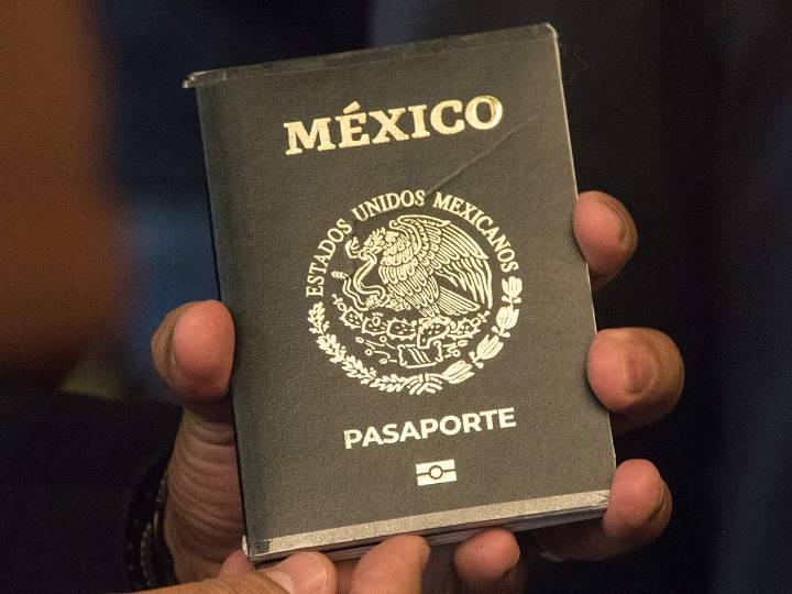 SCJN resuelve que se puede usar el hiyab en el trámite del pasaporte