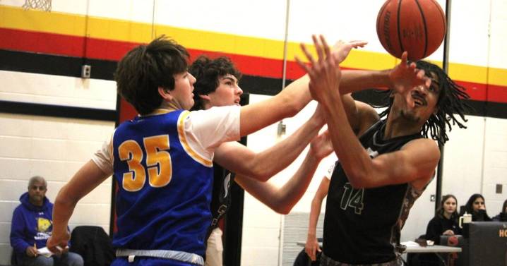 Consolation final: Niagara Falls’ Westlane knocks the wind out of E.L. Crossley Cyclone in B final