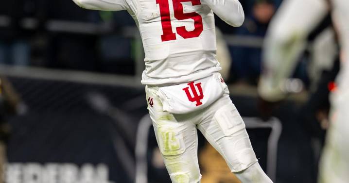 Indiana 'misfits' face talent-laden Ohio State in Big Ten title game