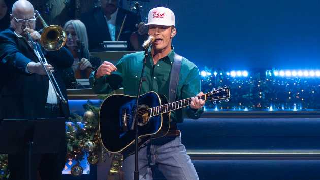 Parker McCollum’s son is on the cusp of really enjoying Christmas