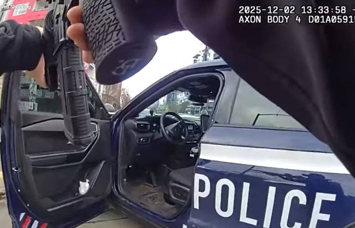 Seattle police video shows officers fatally shooting allegedly armed man
