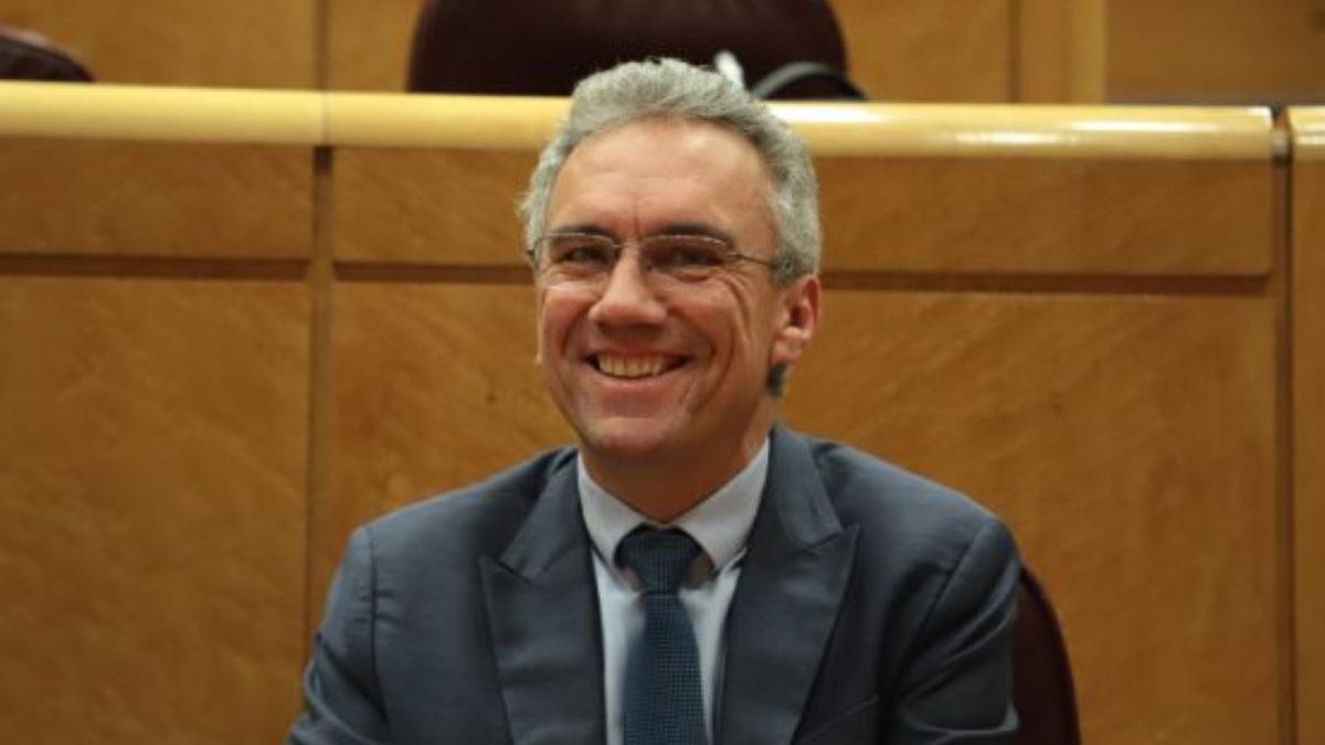 Dimite Javier Izquierdo, miembro de la Ejecutiva del PSOE, tras una denuncia de acoso contra él