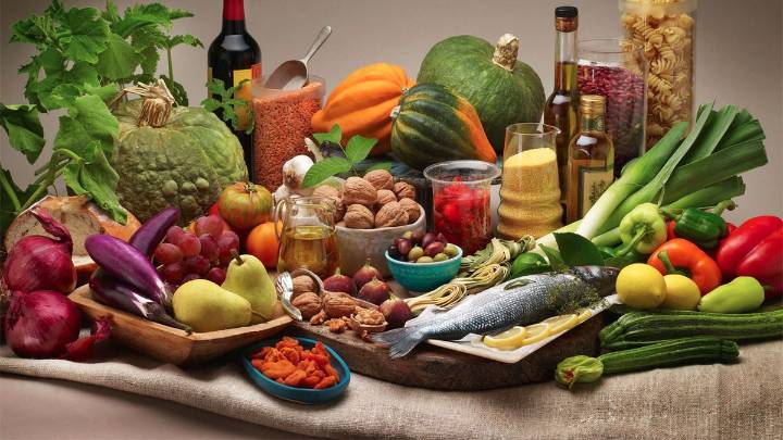 Las combinaciones de alimentos que potencian vitaminas y transforman tu alimentación