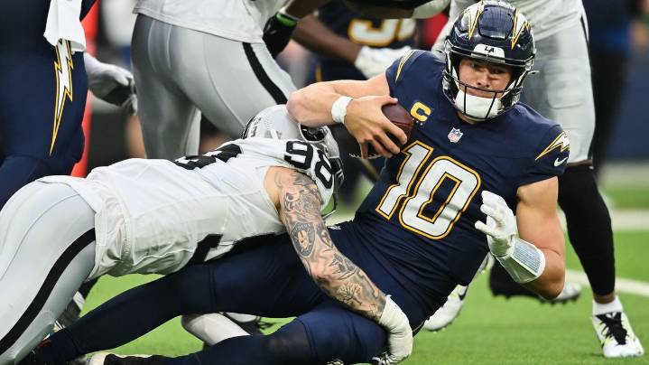 Chargers QB Justin Herbert misses practice Wednesday, 2 days after surgery on non