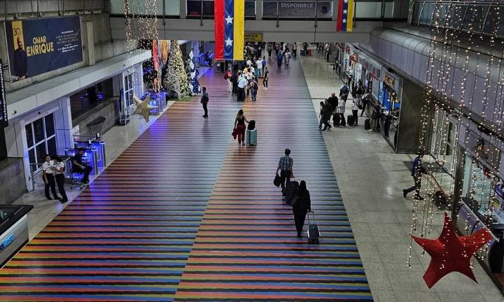 IATA califica de «delicada» la cancelación de vuelos a Venezuela