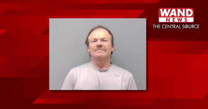 Deputies: Man with 27 prior arrests wanted for burglarizing Penny Bar in Springfield