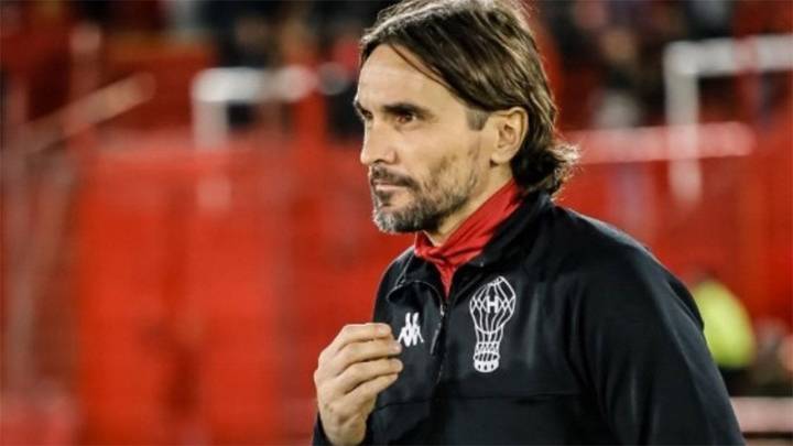 Huracán hizo oficial el regreso de Diego Martínez, el DT que dejó el Globo para irse a Boca
