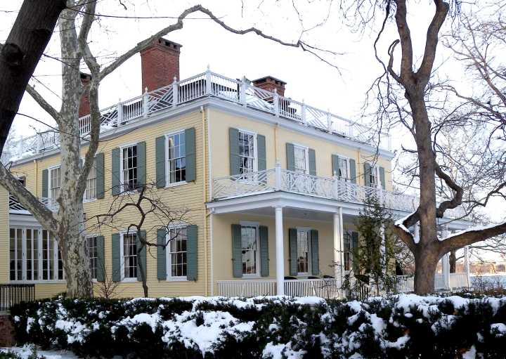 10 ‘secrets’ of Gracie Mansion