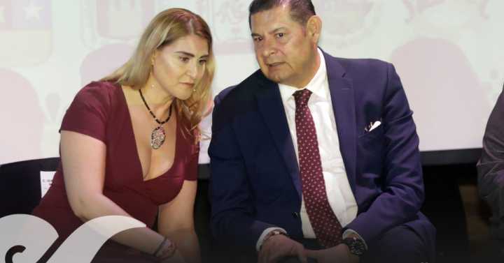 Armenta respalda trabajo de Idamis Pastor en Fiscalía de Puebla