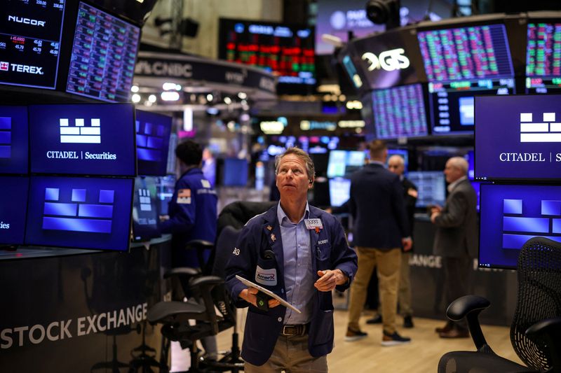 Hedge funds and state-backed investors bet on volatility in 2026 