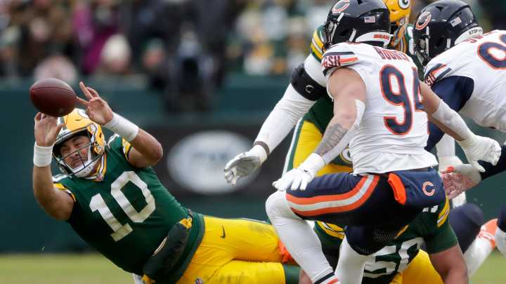 How to watch Bears-Packers NFL football game today