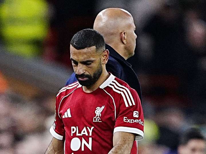 Arne Slot set for talks with Mohamed Salah before deciding forward’s fate