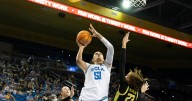 Lauren Betts helps No. 3 UCLA pummel Oregon in Big Ten opener