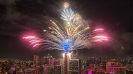 Vuelven los fuegos artificiales en Torre Entel para Año Nuevo