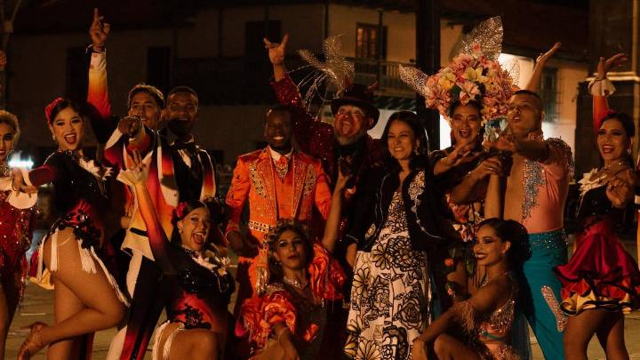 Bogotá recibió el lanzamiento oficial de la Feria de Cali 2026, cientos de personas vibraron al ritmo de la salsa