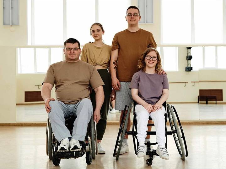 Cuidar también es sanar: rol clave de la familia en salud de personas con discapacidad