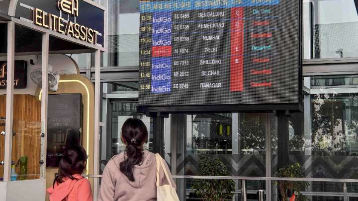 IndiGo claims 75 pc on-time performance after cancelling over 600 flights; 'network normalising swiftly', says Union minister