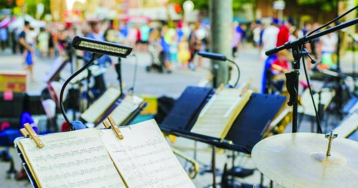 Iredell Statesville Community Enrichment Corporation receives grant funds for music series