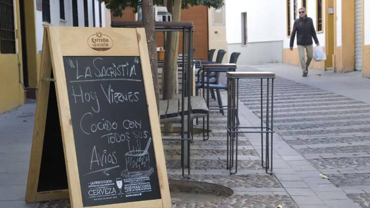Multa de 15.000 euros a la taberna de Córdoba que sirvió montaditos de pringá intoxicados