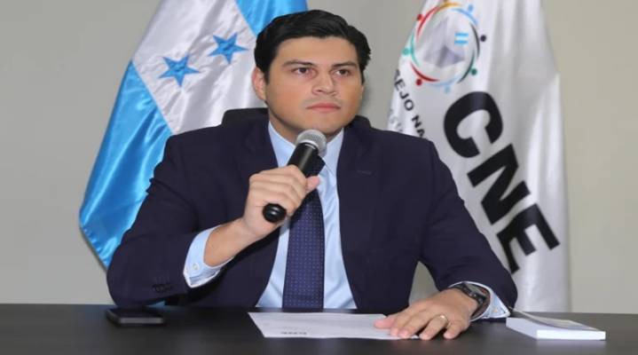 Denuncian alteración de software electoral en Honduras
