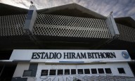 Maleantes vandalizan el estadio Hiram Bithorn